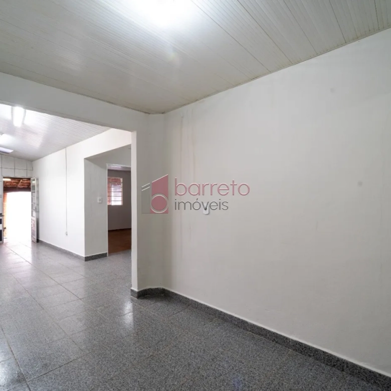 CASA TÉRREA À VENDA NO BAIRRO VILA RAMI EM JUNDIAÍ/SP