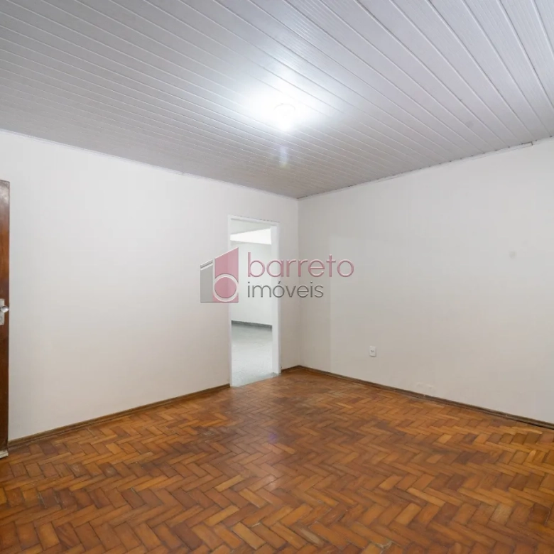 CASA TÉRREA À VENDA NO BAIRRO VILA RAMI EM JUNDIAÍ/SP
