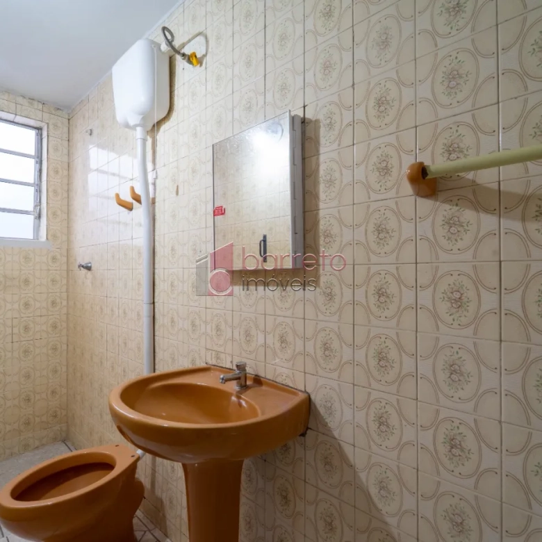 CASA TÉRREA À VENDA NO BAIRRO VILA RAMI EM JUNDIAÍ/SP
