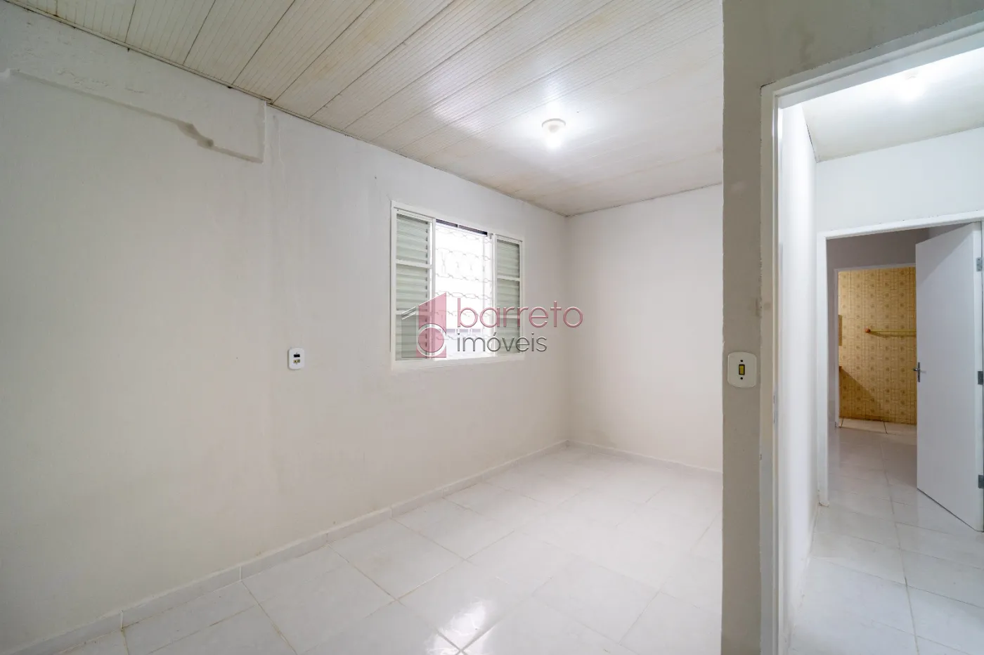 CASA TÉRREA À VENDA NO BAIRRO VILA RAMI EM JUNDIAÍ/SP