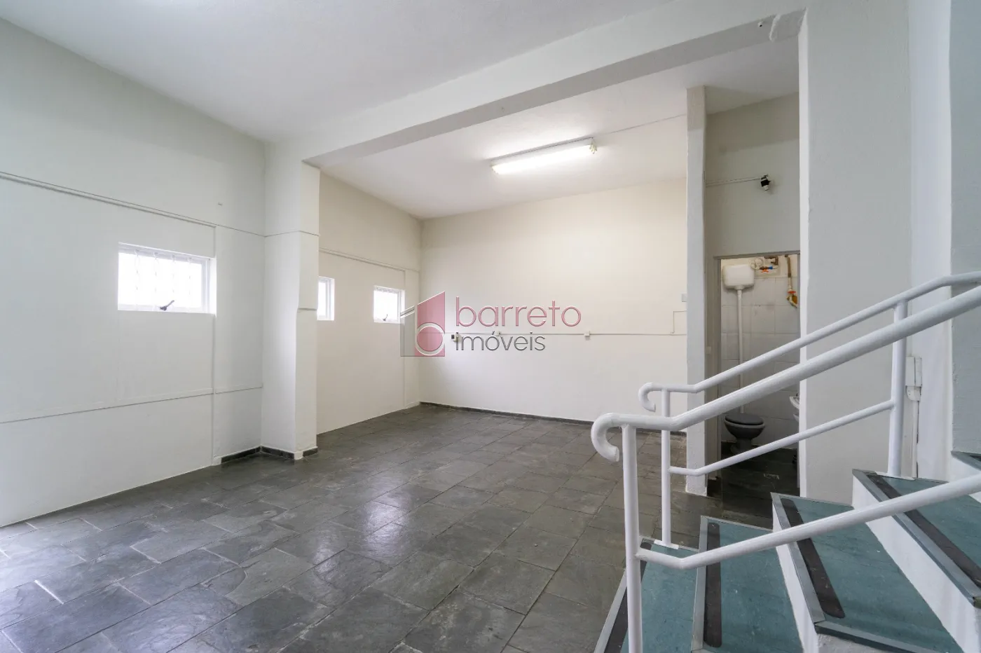 CASA TÉRREA À VENDA NO BAIRRO VILA RAMI EM JUNDIAÍ/SP