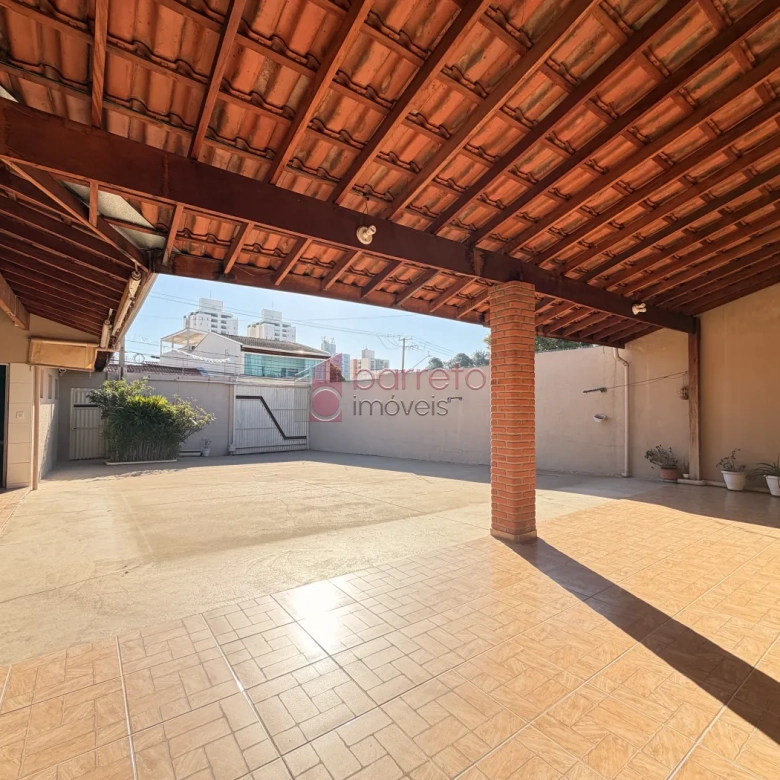 CASA À VENDA – 02 QUARTOS – VILA GUARANI/VILA VIOTTO – JUNDIAÍ/SP
