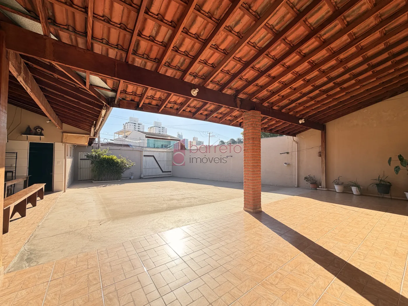 CASA À VENDA – 02 QUARTOS – VILA GUARANI/VILA VIOTTO – JUNDIAÍ/SP