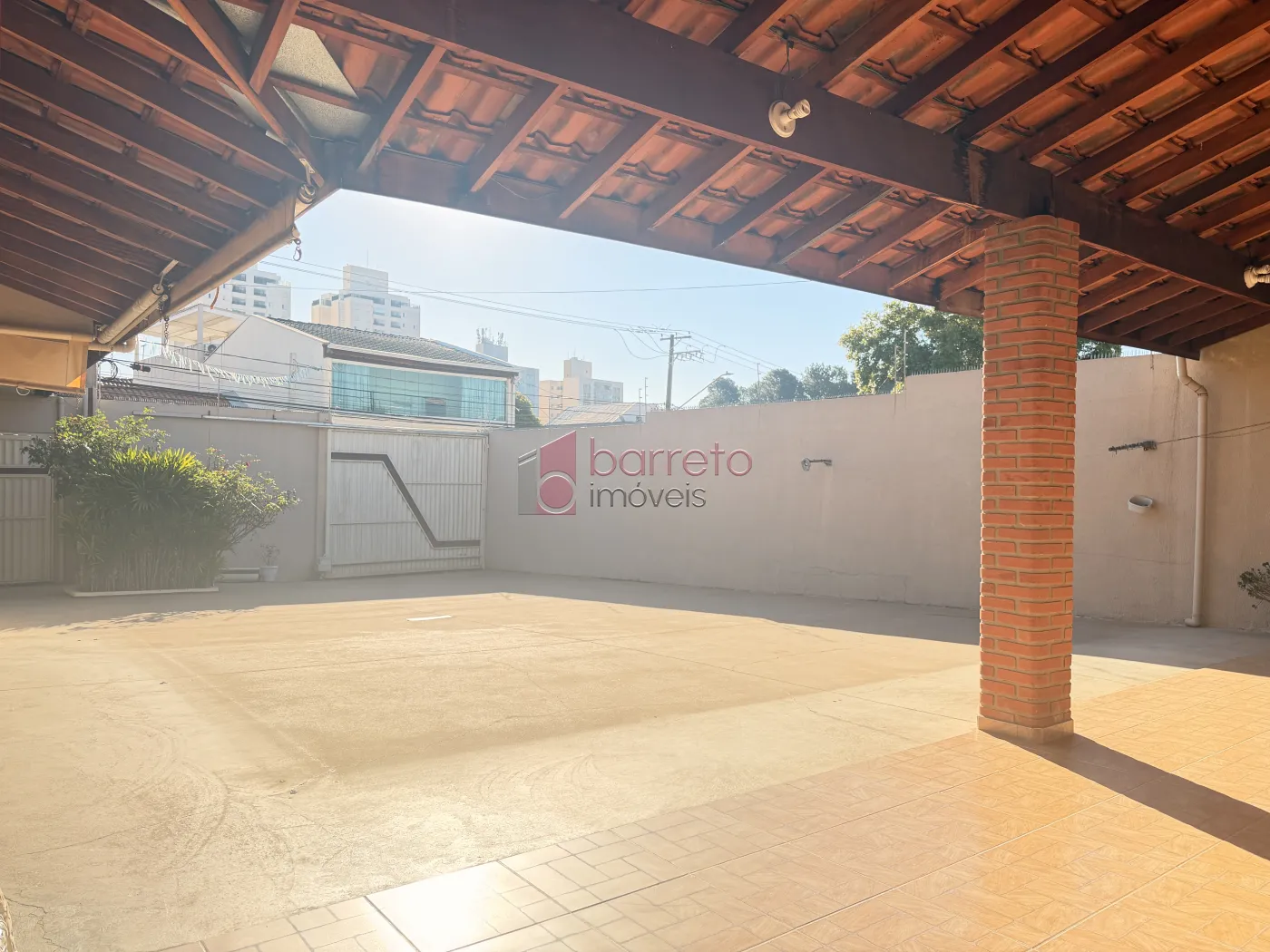 CASA À VENDA – 02 QUARTOS – VILA GUARANI/VILA VIOTTO – JUNDIAÍ/SP