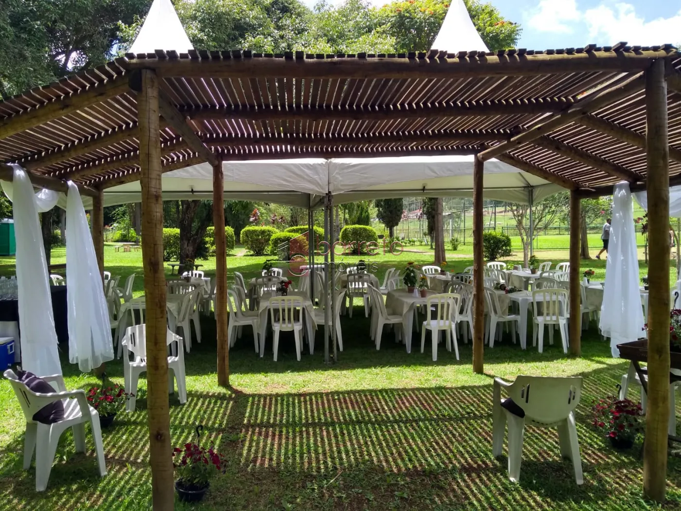 CHÁCARA PARA VENDA E LOCAÇÃO RESIDENCIAL NO BAIRRO IVOTURUCAIA – JUNDIAÍ/SP