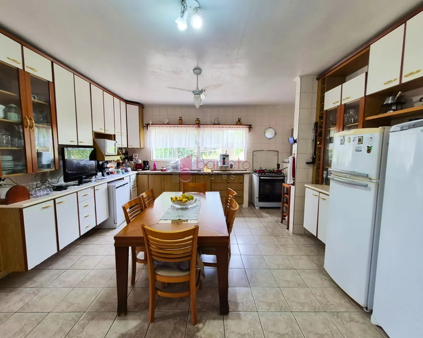 CHÁCARA PARA VENDA E LOCAÇÃO RESIDENCIAL NO BAIRRO IVOTURUCAIA – JUNDIAÍ/SP