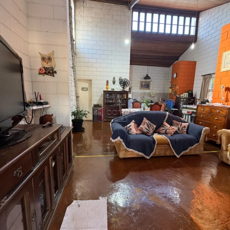 CHÁCARA RESIDENCIAL À VENDA NO BAIRRO JARDIM TARANTELA – JUNDIAÍ/SP