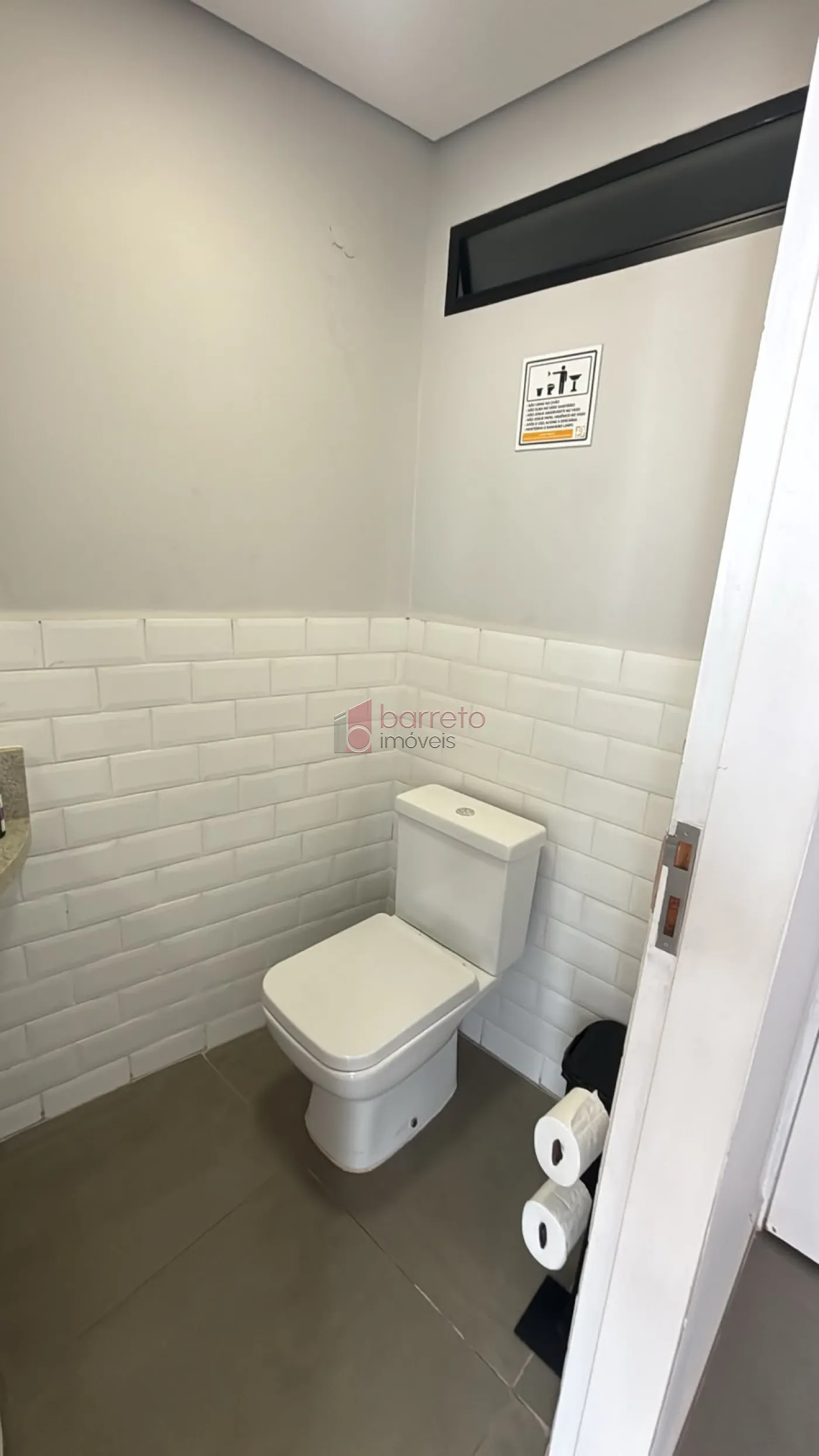 CASA COMERCIAL COM ESTRUTURA DE COWORKING À VENDA NO ANHANGABAÚ EM JUNDIAÍ/SP