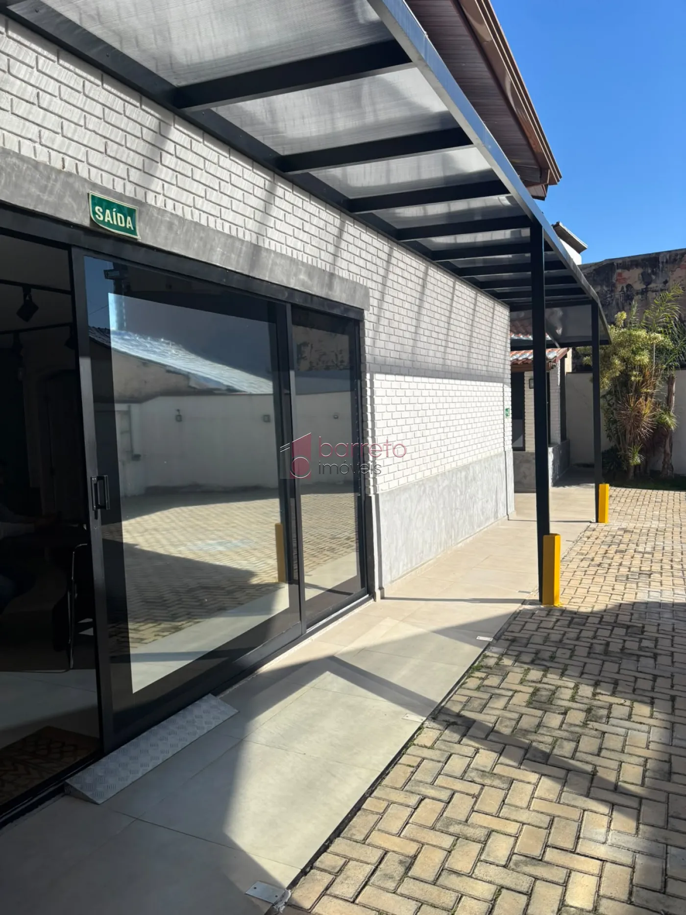 CASA COMERCIAL COM ESTRUTURA DE COWORKING À VENDA NO ANHANGABAÚ EM JUNDIAÍ/SP