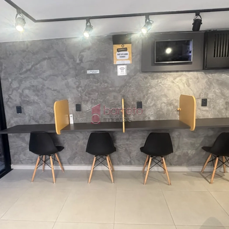 CASA COMERCIAL COM ESTRUTURA DE COWORKING À VENDA NO ANHANGABAÚ EM JUNDIAÍ/SP