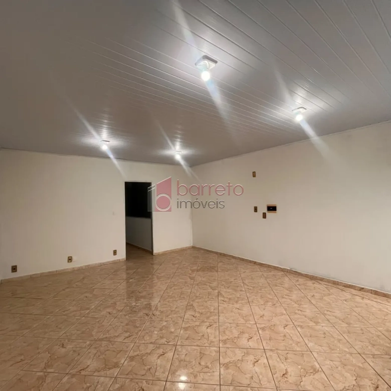 PRÉDIO COMERCIAL PARA VENDA E LOCAÇÃO NO CORRUPIRA – JUNDIAÍ/SP