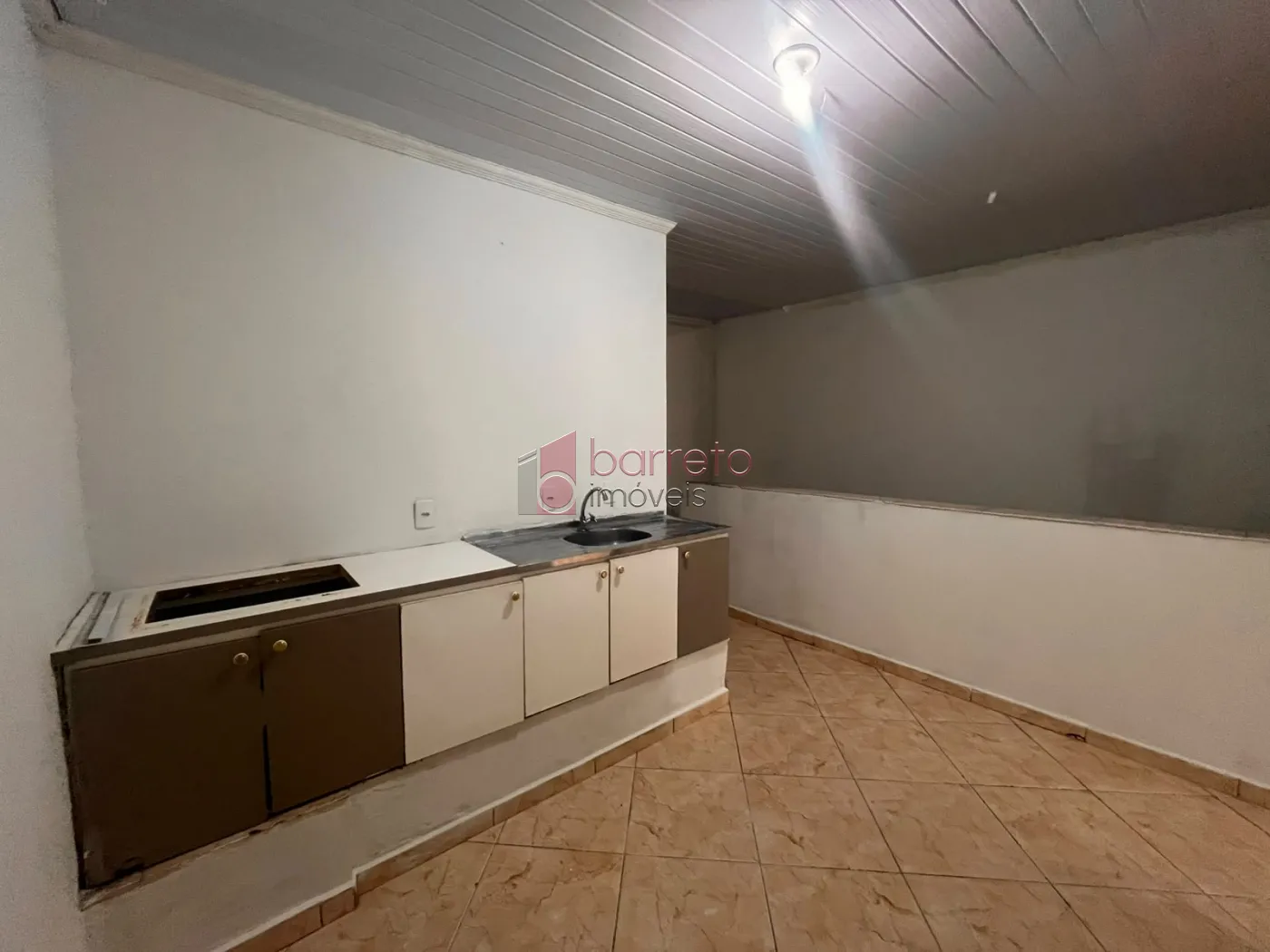 PRÉDIO COMERCIAL PARA VENDA E LOCAÇÃO NO CORRUPIRA – JUNDIAÍ/SP