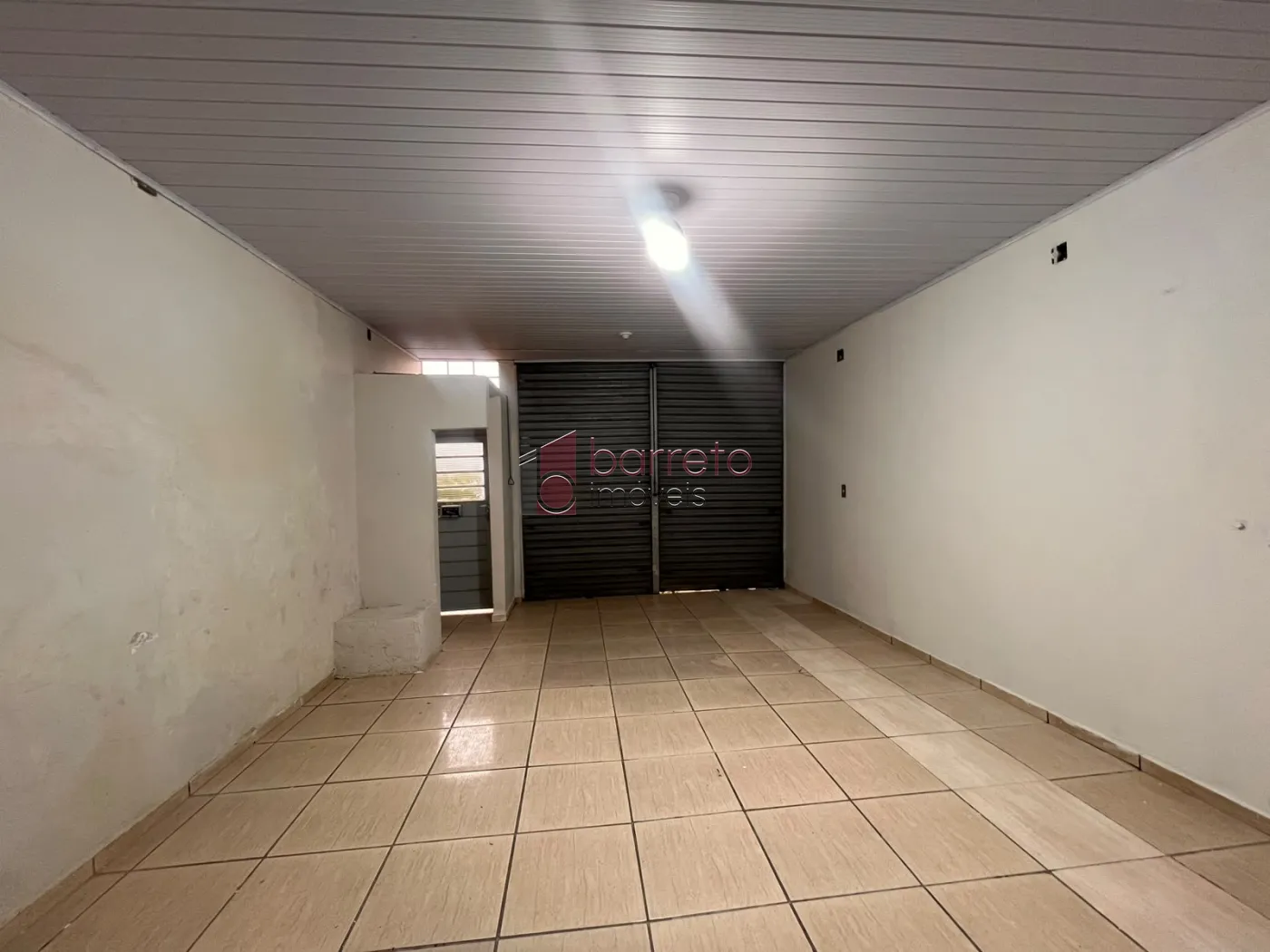 PRÉDIO COMERCIAL PARA VENDA E LOCAÇÃO NO CORRUPIRA – JUNDIAÍ/SP