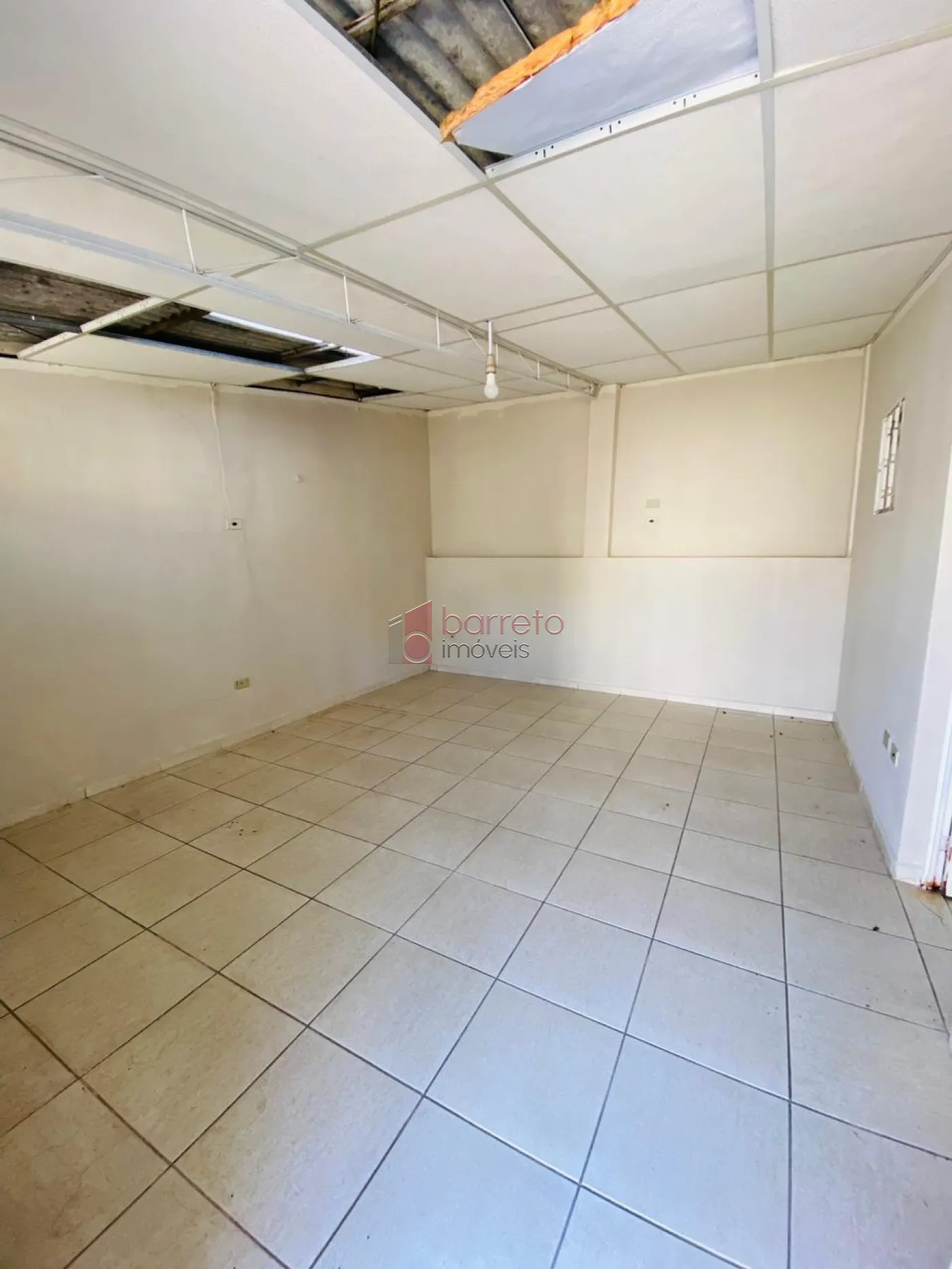 SOBRADO COMERCIAL PARA LOCAÇÃO NO BAIRRO VILA ARENS – JUNDIAÍ/SP