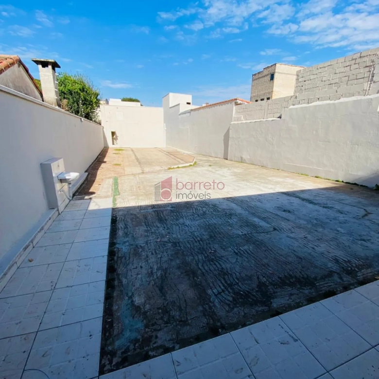 SOBRADO COMERCIAL PARA LOCAÇÃO NO BAIRRO VILA ARENS – JUNDIAÍ/SP