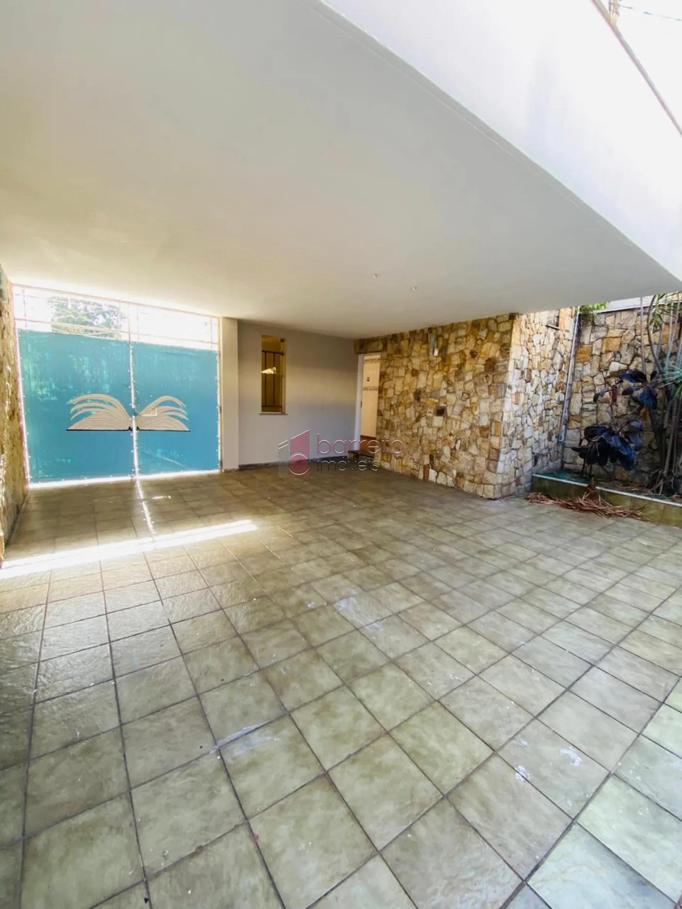 SOBRADO COMERCIAL PARA LOCAÇÃO NO BAIRRO VILA ARENS – JUNDIAÍ/SP
