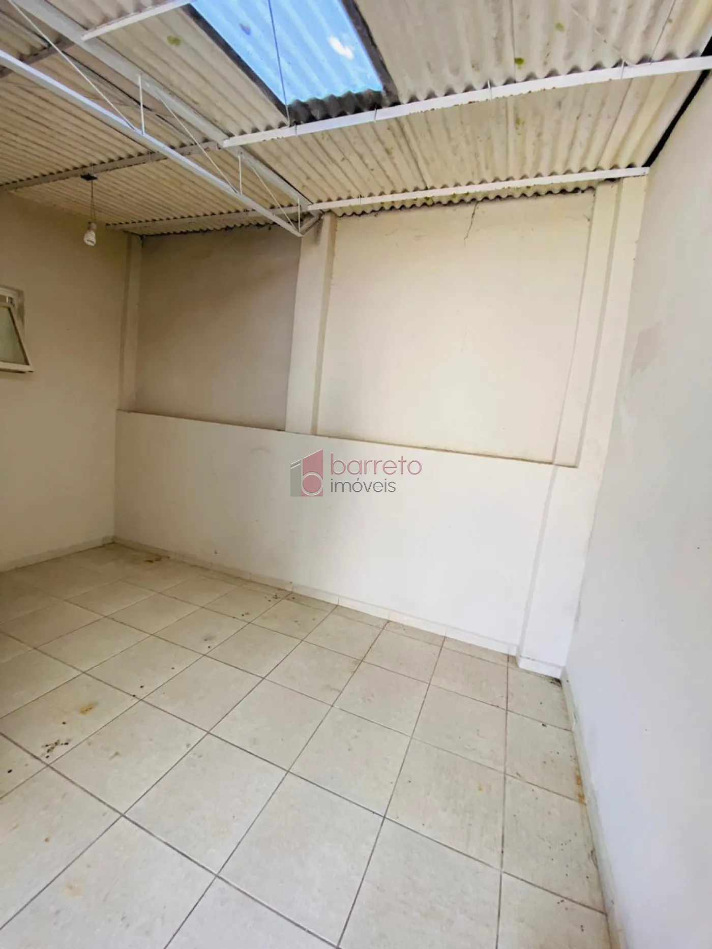 SOBRADO COMERCIAL PARA LOCAÇÃO NO BAIRRO VILA ARENS – JUNDIAÍ/SP