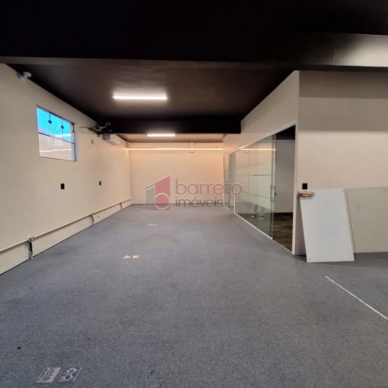 SALÃO TÉRREO COMERCIAL PARA LOCAÇÃO NO JARDIM MESSINA – JUNDIAÍ/SP