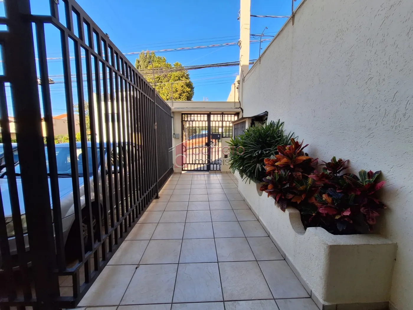 SALÃO TÉRREO COMERCIAL PARA LOCAÇÃO NO JARDIM MESSINA – JUNDIAÍ/SP