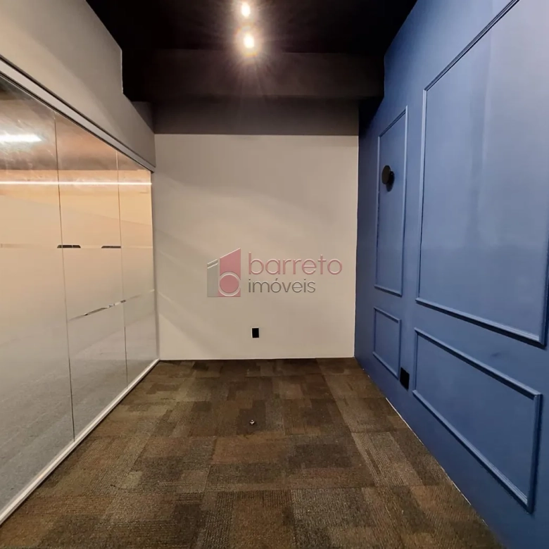 SALÃO TÉRREO COMERCIAL PARA LOCAÇÃO NO JARDIM MESSINA – JUNDIAÍ/SP