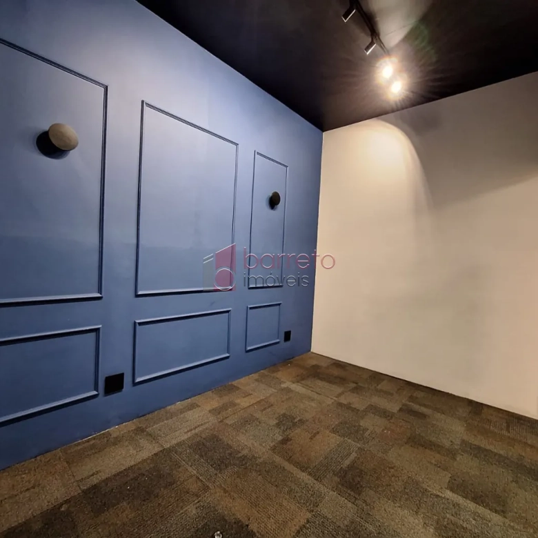 SALÃO TÉRREO COMERCIAL PARA LOCAÇÃO NO JARDIM MESSINA – JUNDIAÍ/SP