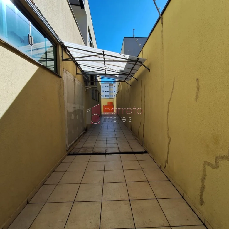 SALÃO TÉRREO COMERCIAL PARA LOCAÇÃO NO JARDIM MESSINA – JUNDIAÍ/SP