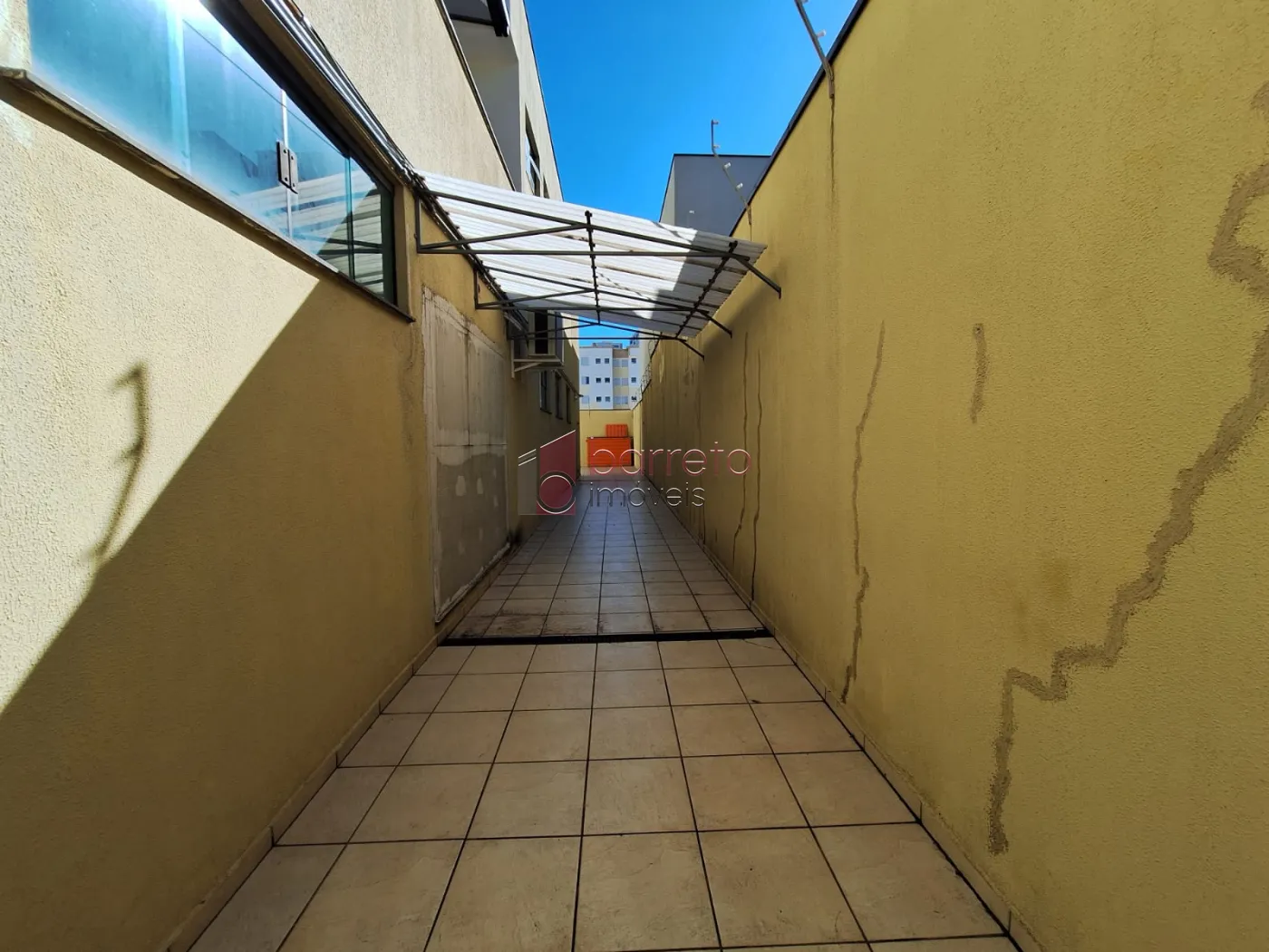 SALÃO TÉRREO COMERCIAL PARA LOCAÇÃO NO JARDIM MESSINA – JUNDIAÍ/SP