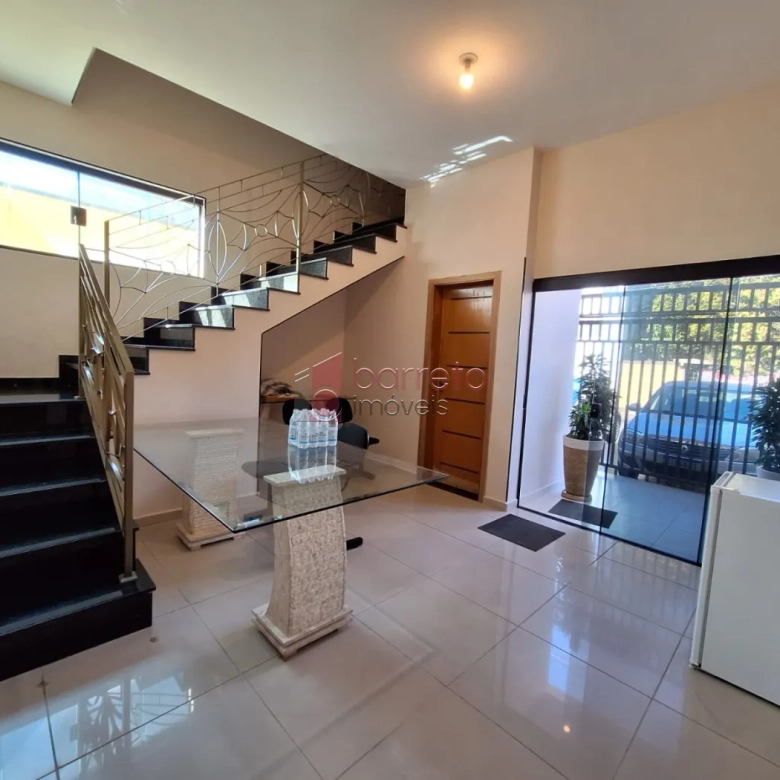 SALÃO TÉRREO COMERCIAL PARA LOCAÇÃO NO JARDIM MESSINA – JUNDIAÍ/SP