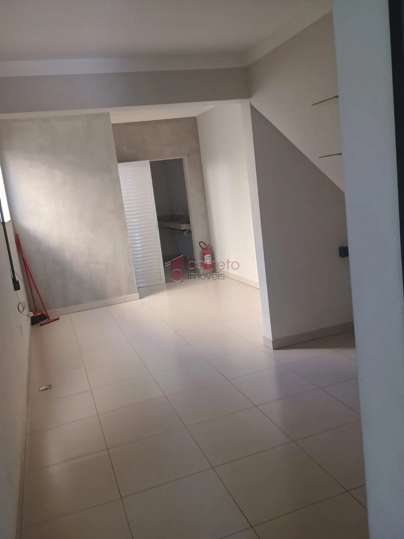 SALA COMERCIAL PARA LOCAÇÃO NO JARDIM BONFIGLIOLI – JUNDIAÍ/SP