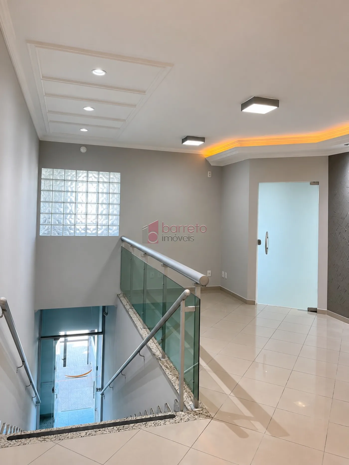 PRÉDIO COMERCIAL PARA LOCAÇÃO NO CAXAMBÚ – JUNDIAÍ/SP