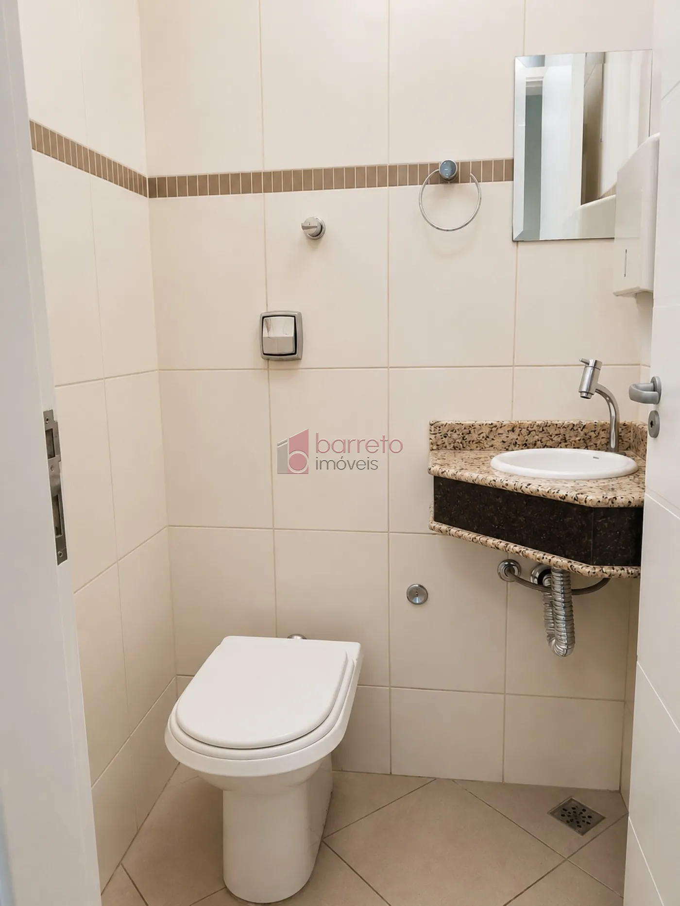 PRÉDIO COMERCIAL PARA LOCAÇÃO NO CAXAMBÚ – JUNDIAÍ/SP