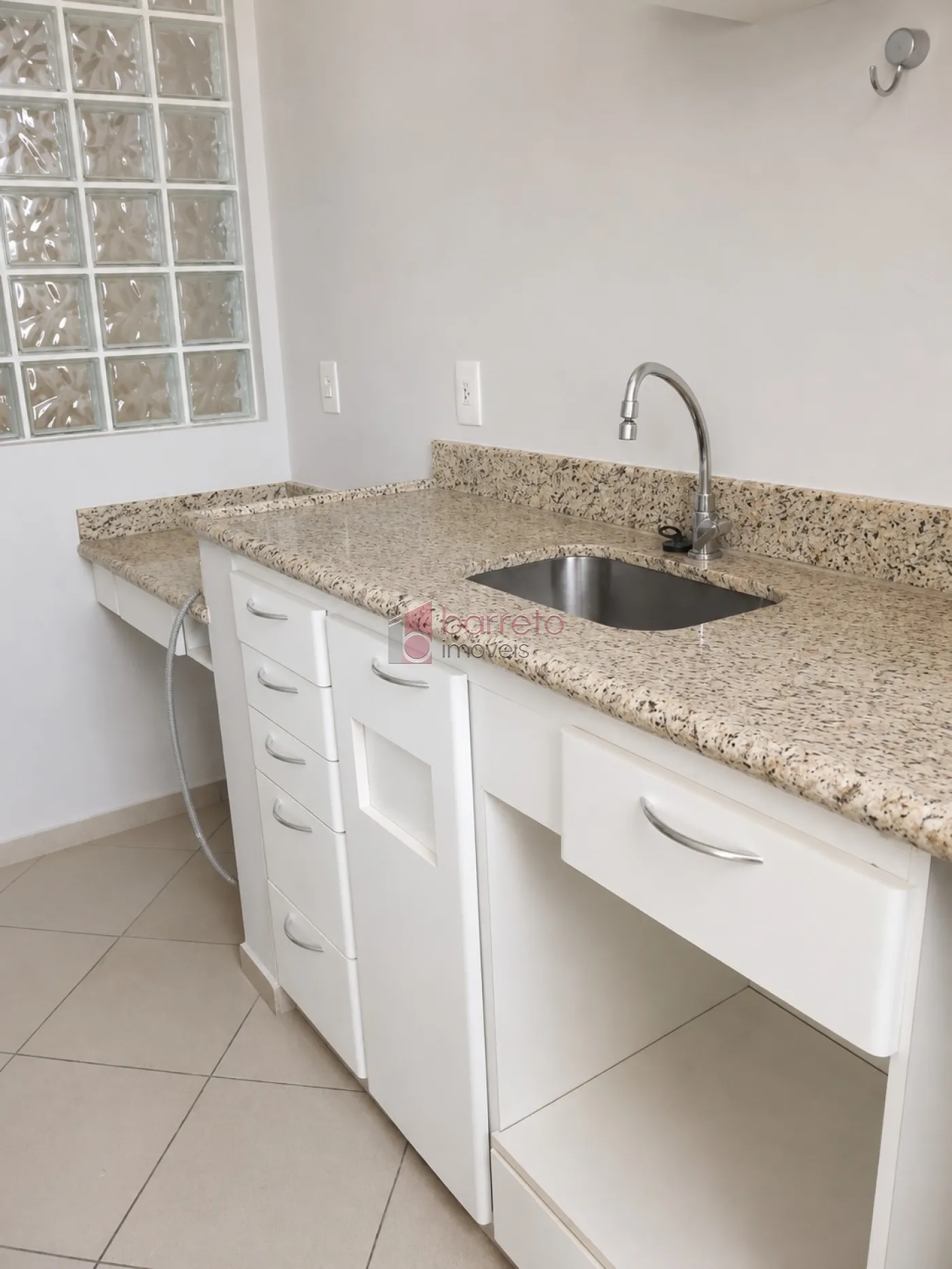 PRÉDIO COMERCIAL PARA LOCAÇÃO NO CAXAMBÚ – JUNDIAÍ/SP