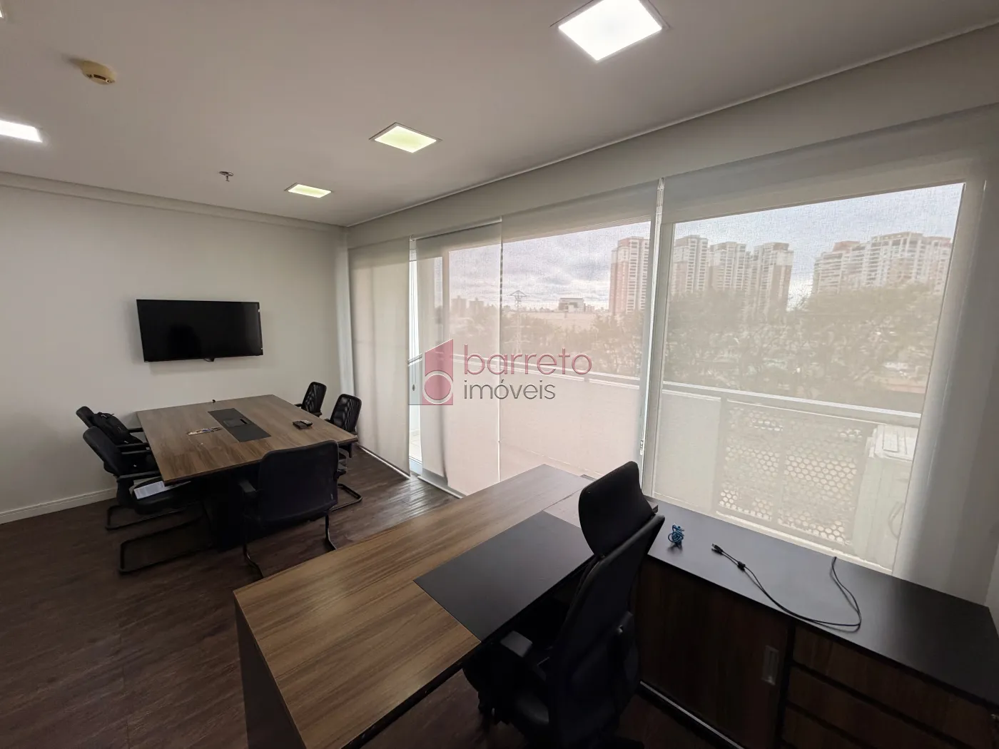 SALA COMERCIAL PARA LOCAÇÃO NO CONDOMÍNIO MONDIAL SETIN – JUNDIAÍ/SP