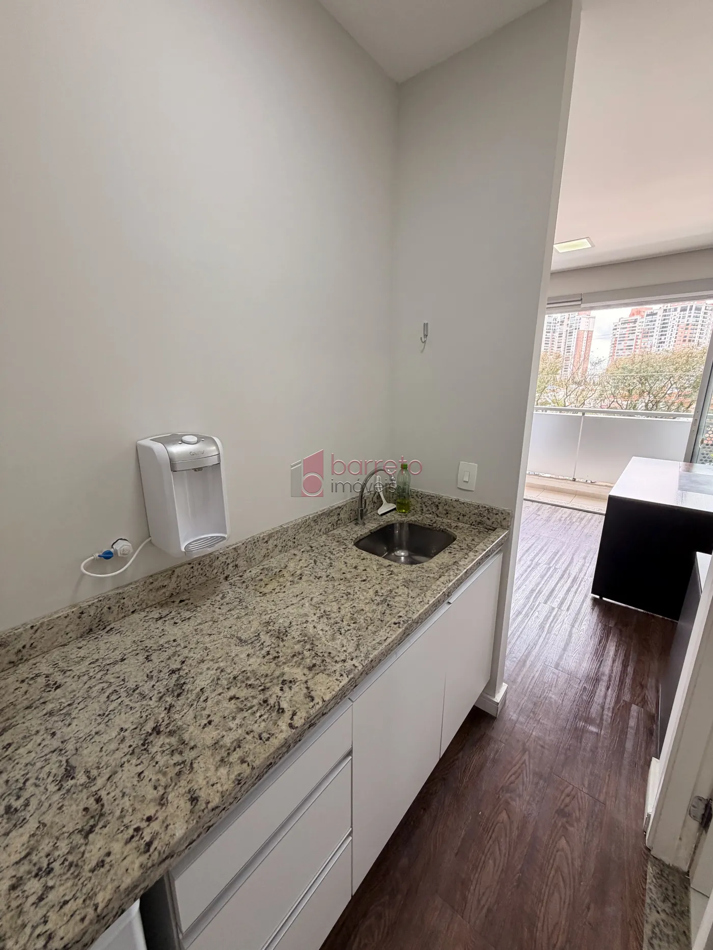SALA COMERCIAL PARA LOCAÇÃO NO CONDOMÍNIO MONDIAL SETIN – JUNDIAÍ/SP