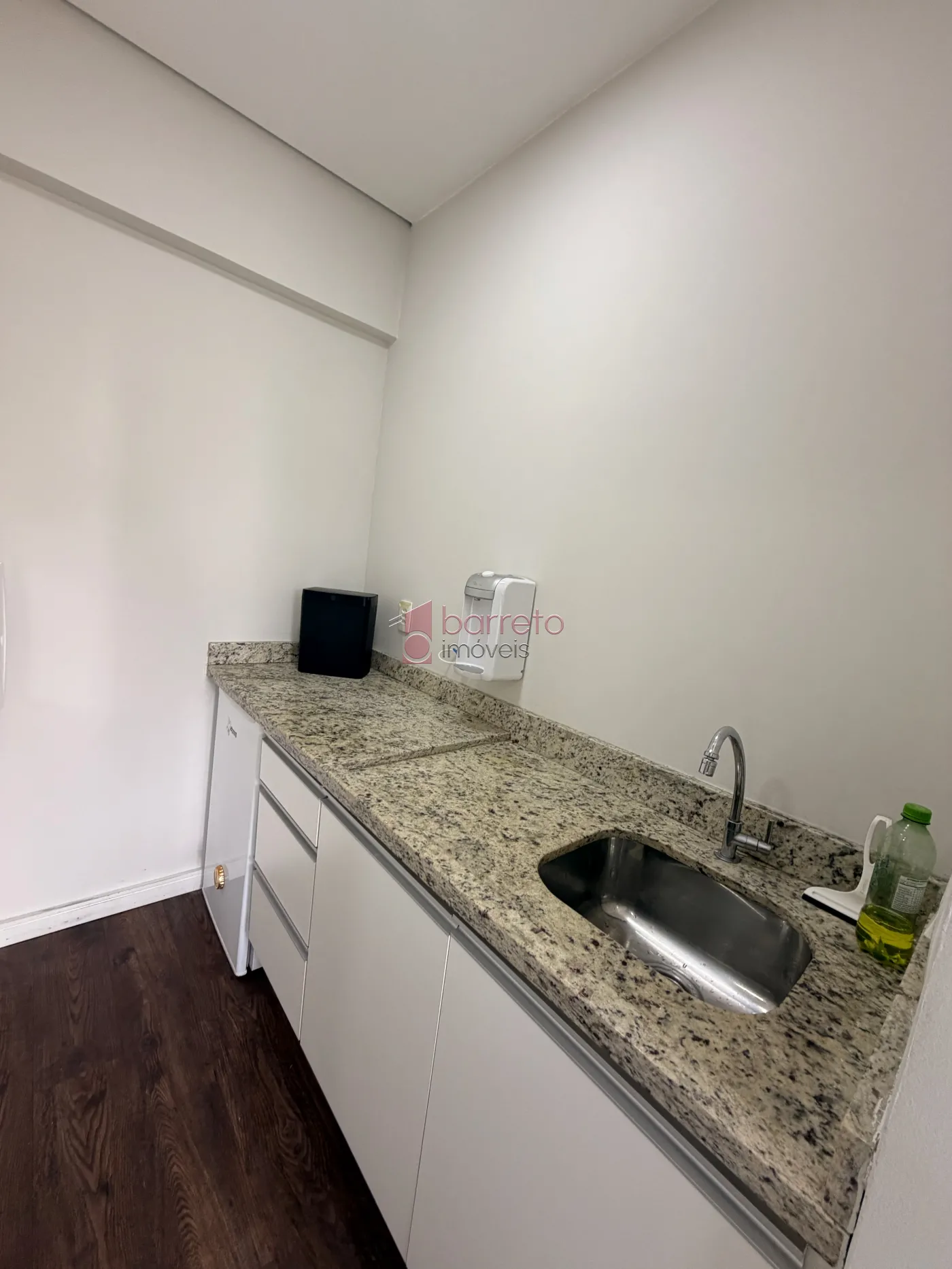 SALA COMERCIAL PARA LOCAÇÃO NO CONDOMÍNIO MONDIAL SETIN – JUNDIAÍ/SP