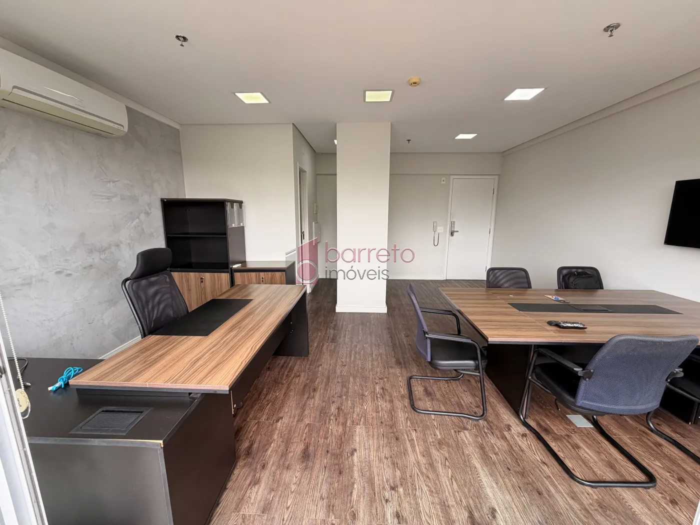 SALA COMERCIAL PARA LOCAÇÃO NO CONDOMÍNIO MONDIAL SETIN – JUNDIAÍ/SP