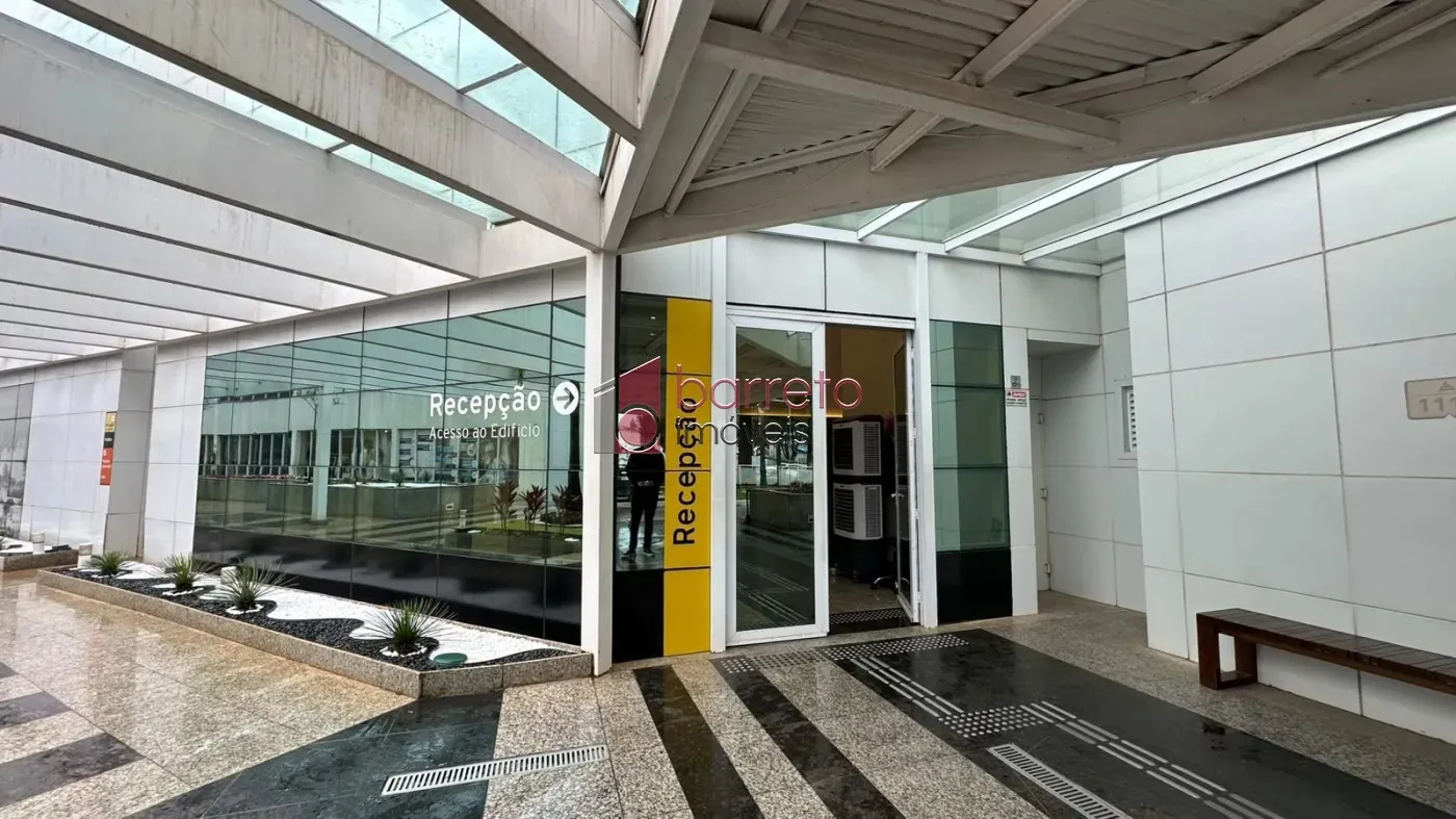 SALA TÉRREA PARA LOCAÇÃO E VENDA NO EDIFÍCIO GOLDEN OFFICE BUSINESS & MALL – JUNDIAÍ/SP