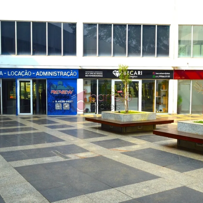 SALA TÉRREA PARA LOCAÇÃO E VENDA NO EDIFÍCIO GOLDEN OFFICE BUSINESS & MALL – JUNDIAÍ/SP