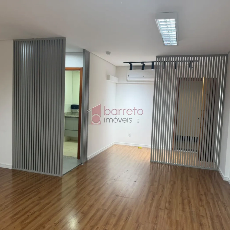 SALA COMERCIAL PARA LOCAÇÃO NO EDIFÍCIO UFFIZZI MEDICAL & BUSINESS CENTER – JUNDIAÍ/SP