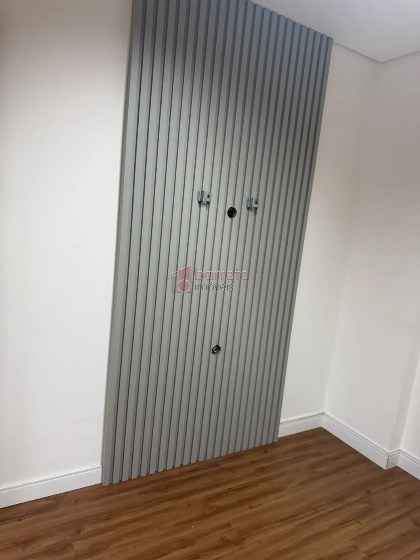SALA COMERCIAL PARA LOCAÇÃO NO EDIFÍCIO UFFIZZI MEDICAL & BUSINESS CENTER – JUNDIAÍ/SP