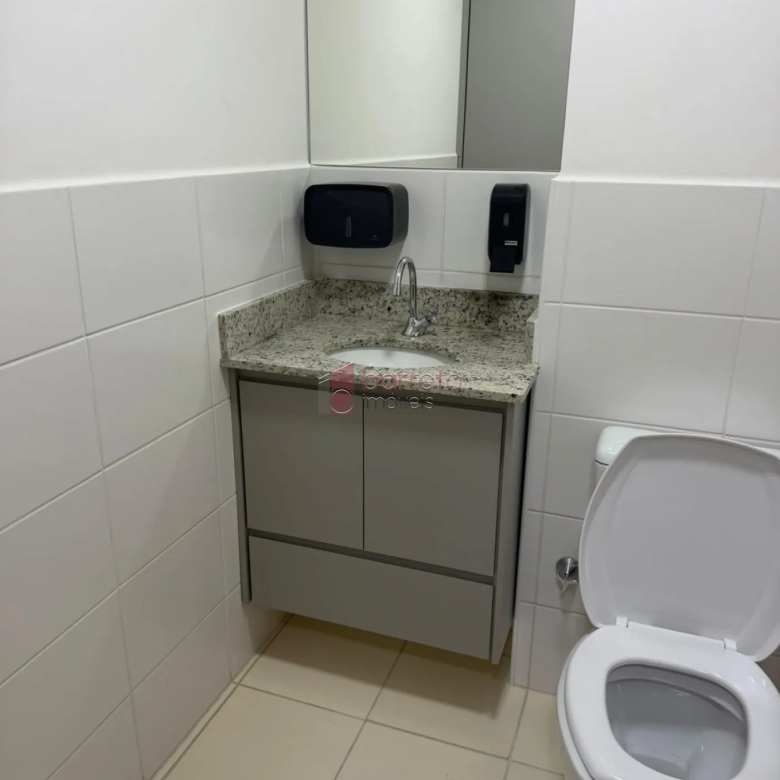 SALA COMERCIAL PARA LOCAÇÃO NO EDIFÍCIO UFFIZZI MEDICAL & BUSINESS CENTER – JUNDIAÍ/SP