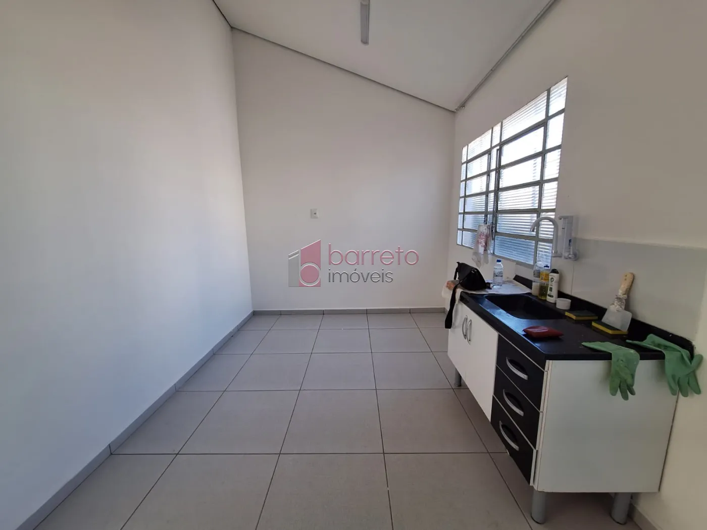 SALÃO COMERCIAL PARA LOCAÇÃO NA REGIÃO CENTRAL – JUNDIAÍ/SP