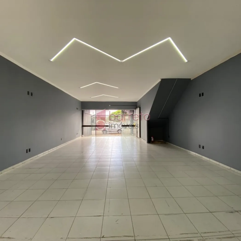 SALÃO COMERCIAL PARA LOCAÇÃO NO BAIRRO CIDADE SANTOS DUMONT – JUNDIAÍ/SP