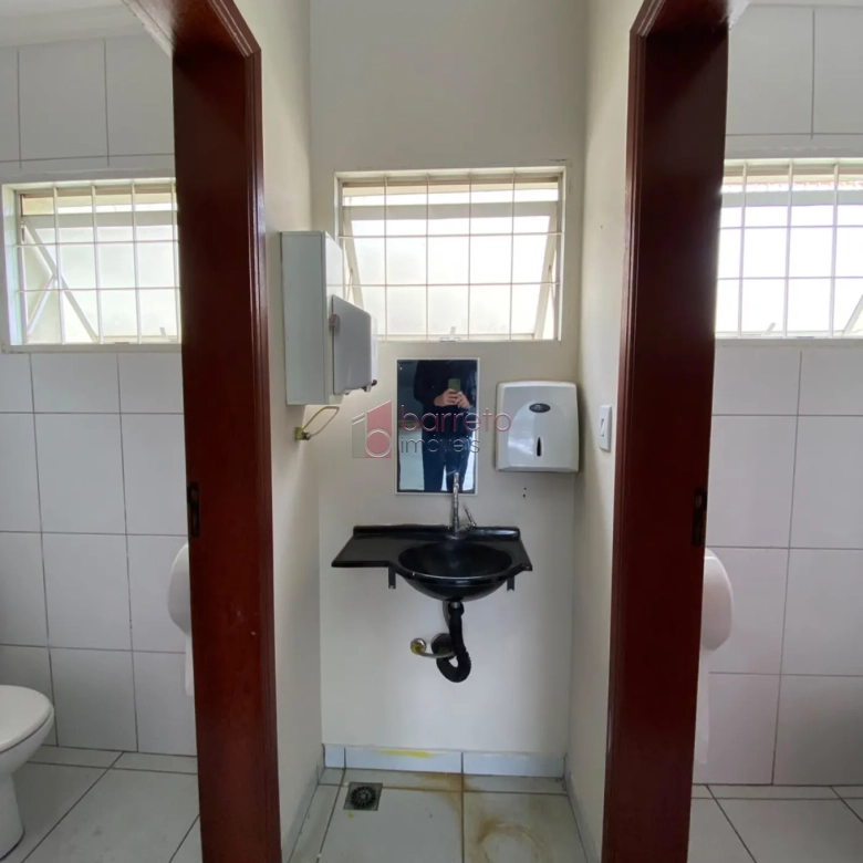 SALÃO COMERCIAL PARA LOCAÇÃO NO BAIRRO CIDADE SANTOS DUMONT – JUNDIAÍ/SP