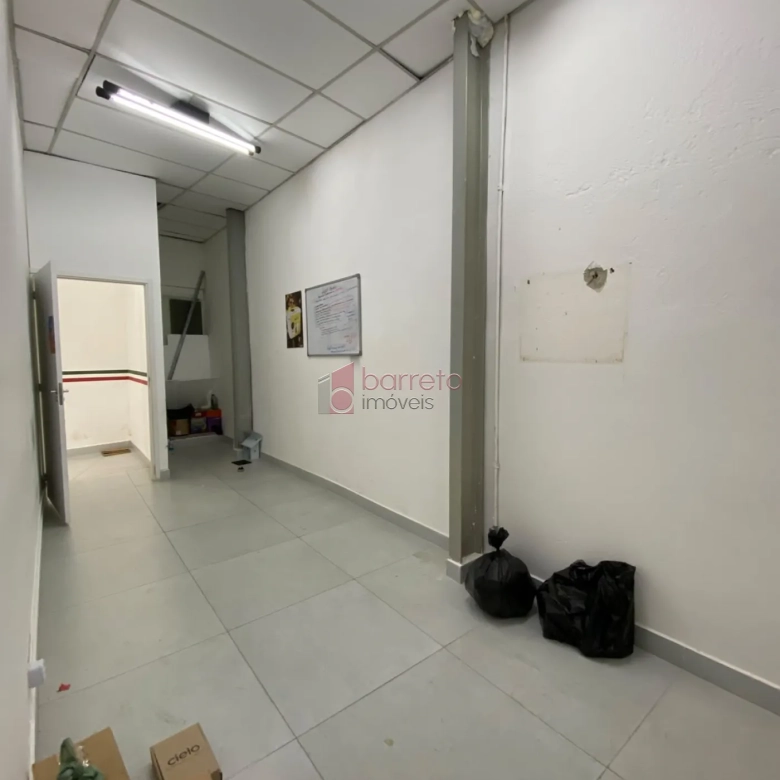 SALÃO COMERCIAL PARA LOCAÇÃO NO BAIRRO JARDIM PITANGUEIRAS I – JUNDIAÍ/SP