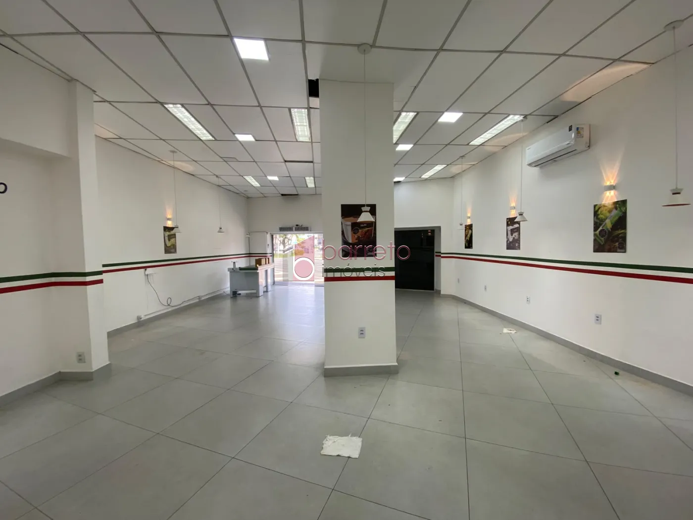 SALÃO COMERCIAL PARA LOCAÇÃO NO BAIRRO JARDIM PITANGUEIRAS I – JUNDIAÍ/SP