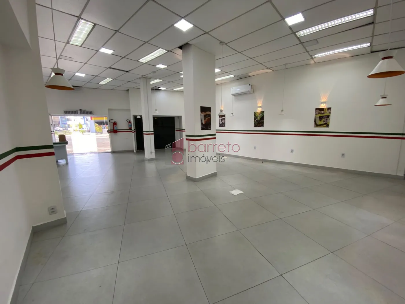 SALÃO COMERCIAL PARA LOCAÇÃO NO BAIRRO JARDIM PITANGUEIRAS I – JUNDIAÍ/SP