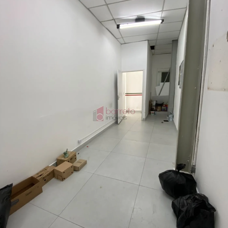 SALÃO COMERCIAL PARA LOCAÇÃO NO BAIRRO JARDIM PITANGUEIRAS I – JUNDIAÍ/SP