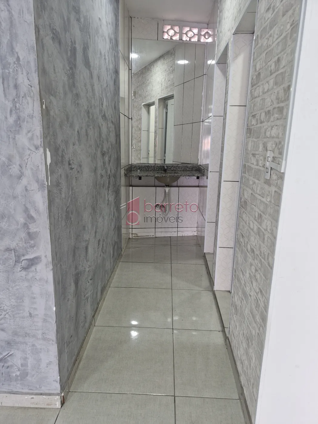 SALÃO COMERCIAL PARA LOCAÇÃO E VENDA NA VILA GARCIA NA VILA RAMI – JUNDIAÍ/SP