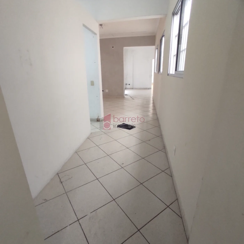 SALÃO COMERCIAL PARA LOCAÇÃO E VENDA NA PONTE SÃO JOÃO – JUNDIAÍ/SP